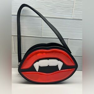 Black Zippered vampire  Bag